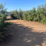 Le Roucan West Vias