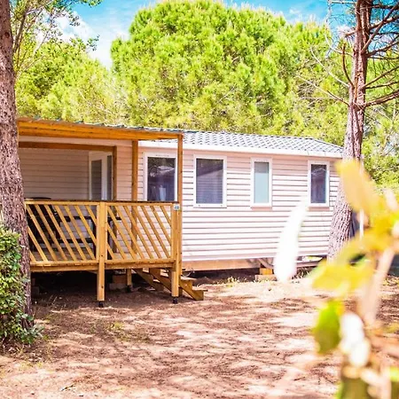 Le Roucan West Parque de Campismo 3*