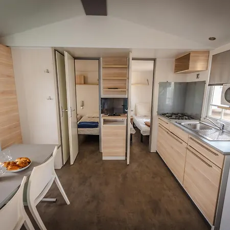 Le Roucan West Kemping 3*