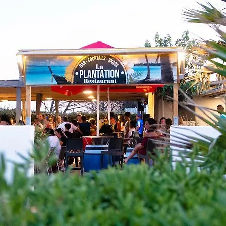 Parque de Campismo Le Roucan West Vias