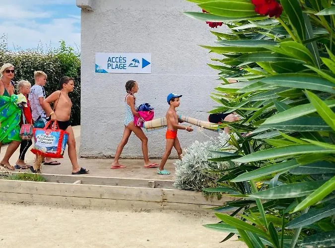 Le Roucan West 비아스