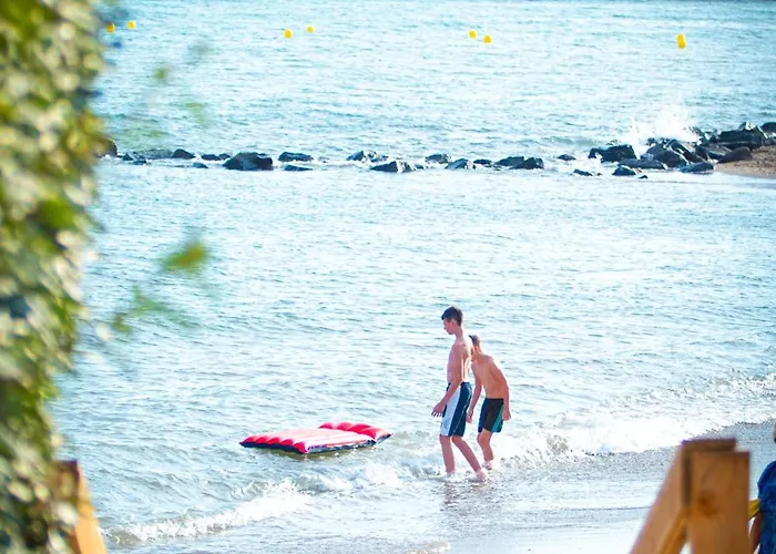 Le Roucan West 캠프장