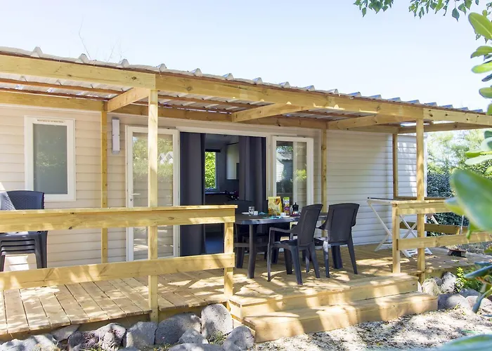 Le Roucan West 비아스