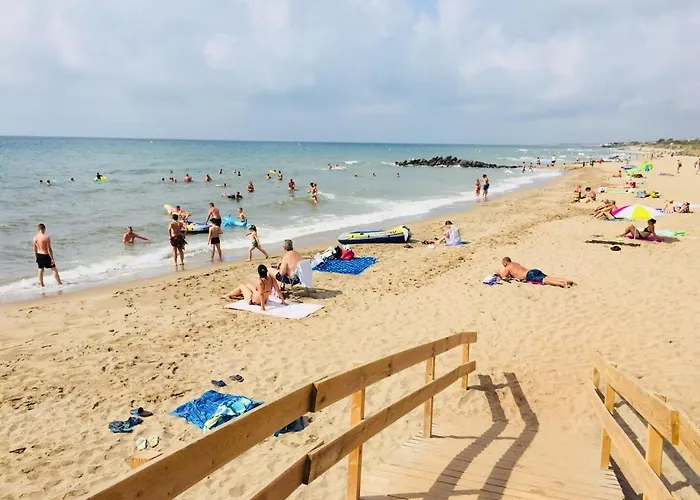 캠프장 Le Roucan West