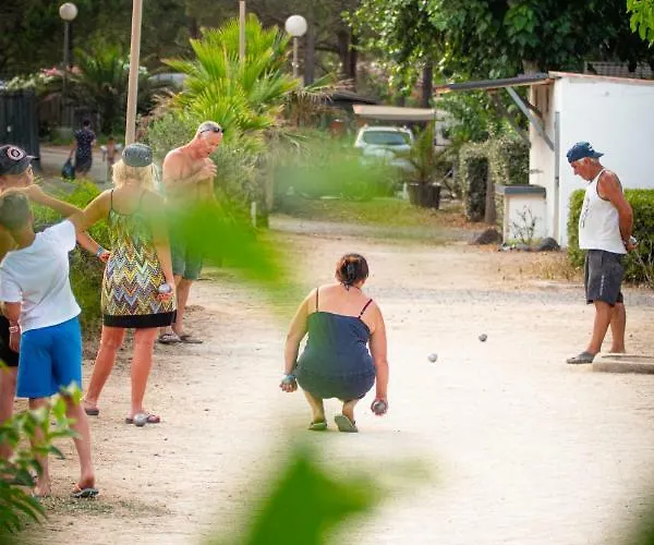 Le Roucan West 캠프장