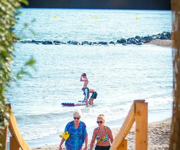 캠프장 Le Roucan West 3*